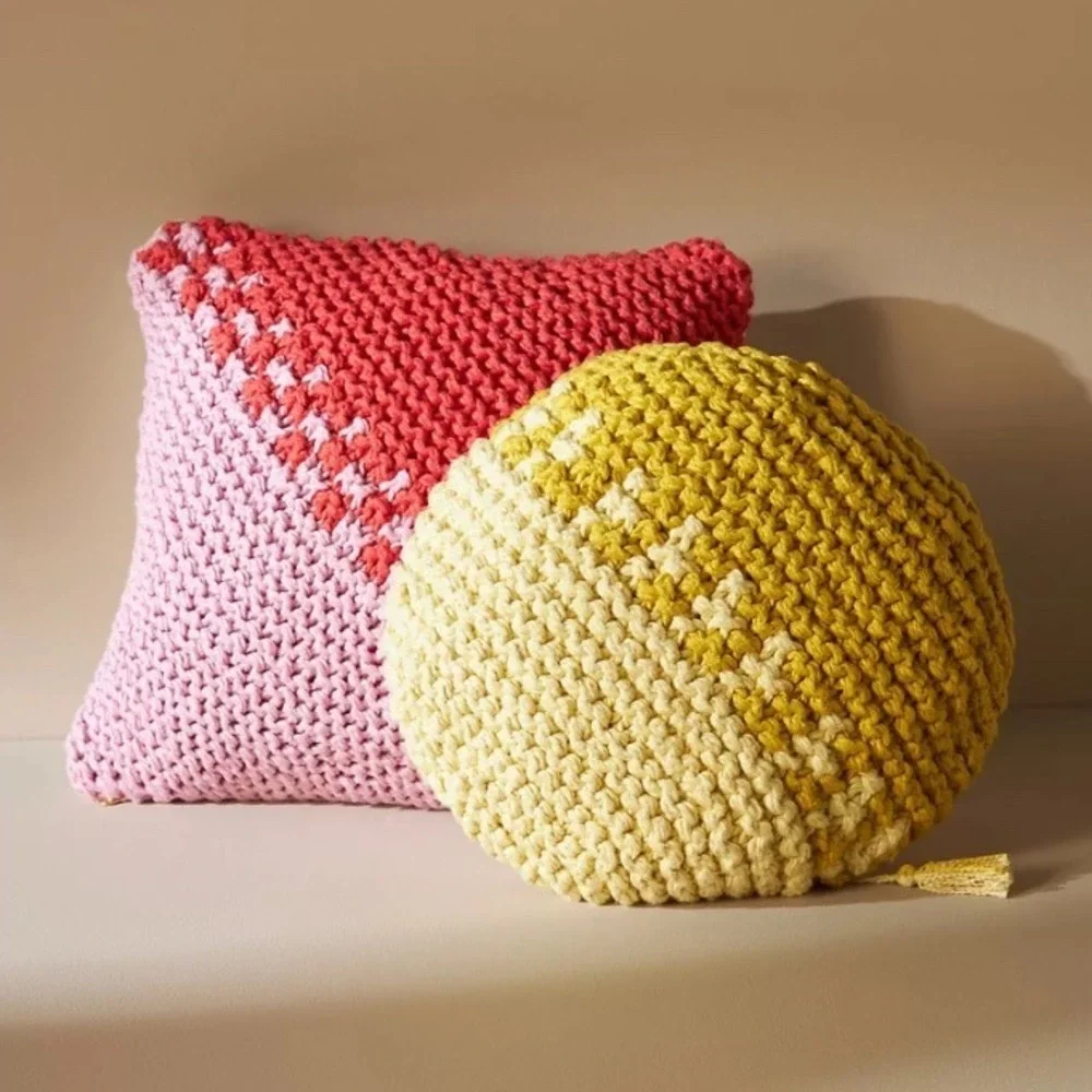 Anthropologie Hand Knit Lawrence‎ Pillow Round Chunky Knit Cotton Yellow 16